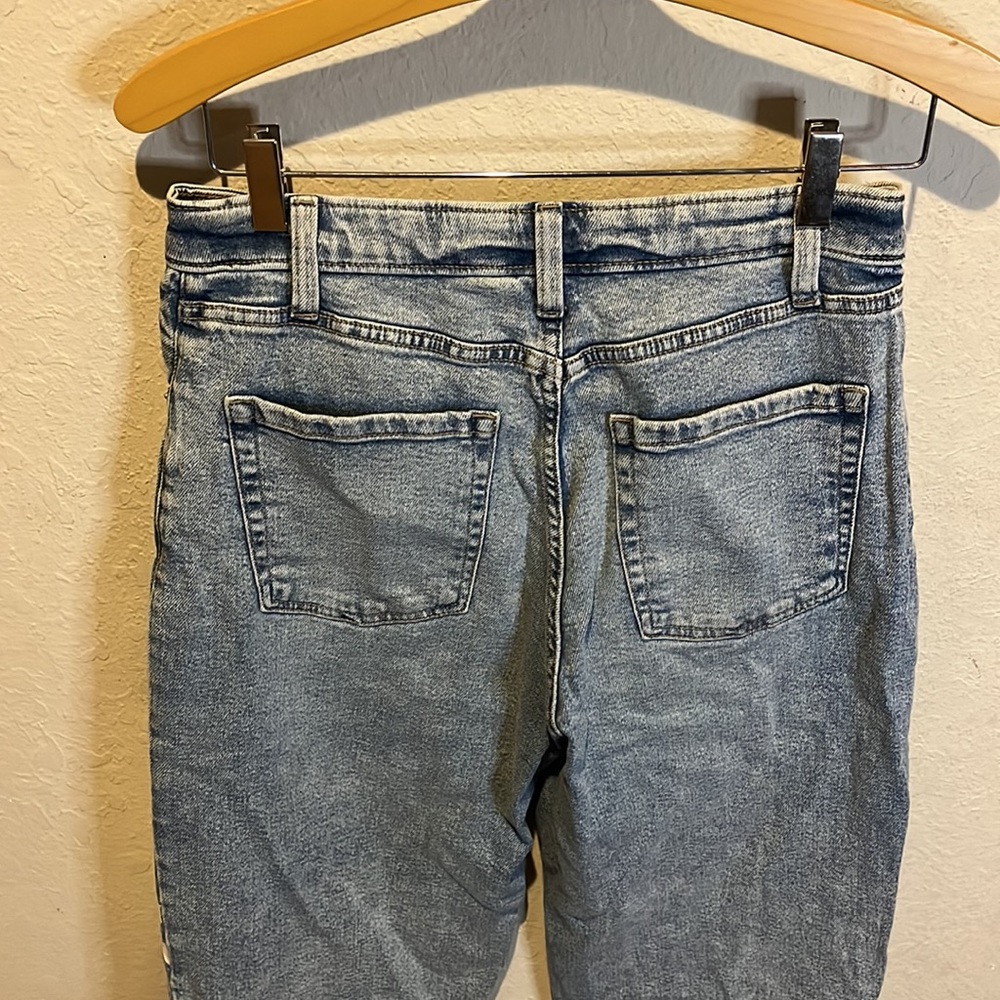 Wild Fable Painted Peace and Mushroom High Rise dad Jeans size 2 - Picture 9 of 9